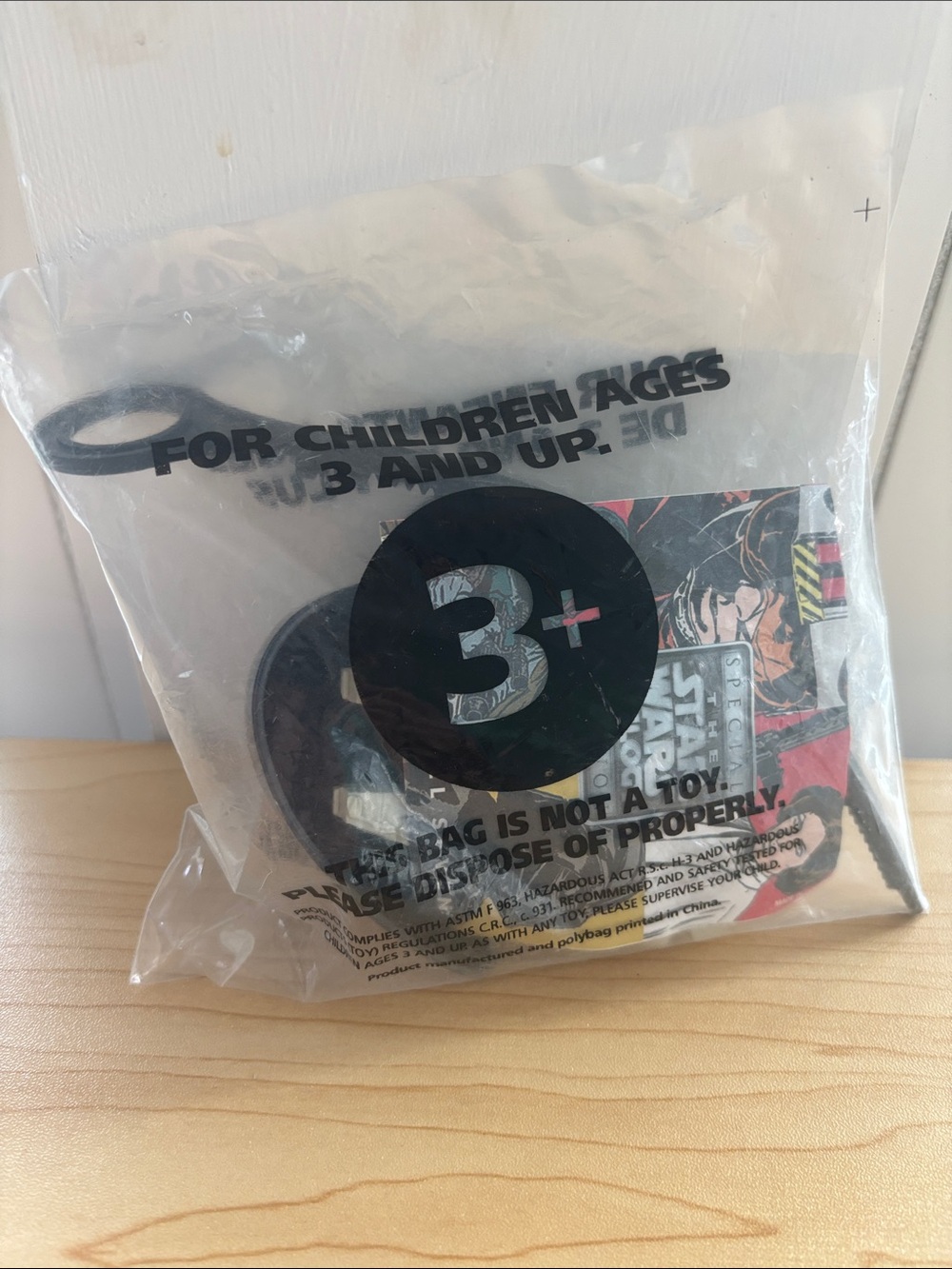 1996 TACO BELL STAR WARS MILLENIUM FALCON SEALED NEW IN BAG